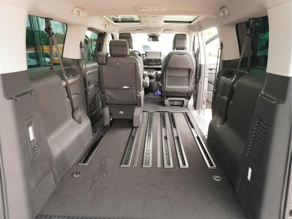 Fiat Scudo Top 7-Sitzer L3 180 AT / Vollausstattung