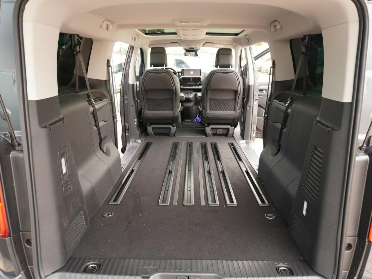 Fiat Scudo Top 7-Sitzer L3 180 AT / Vollausstattung