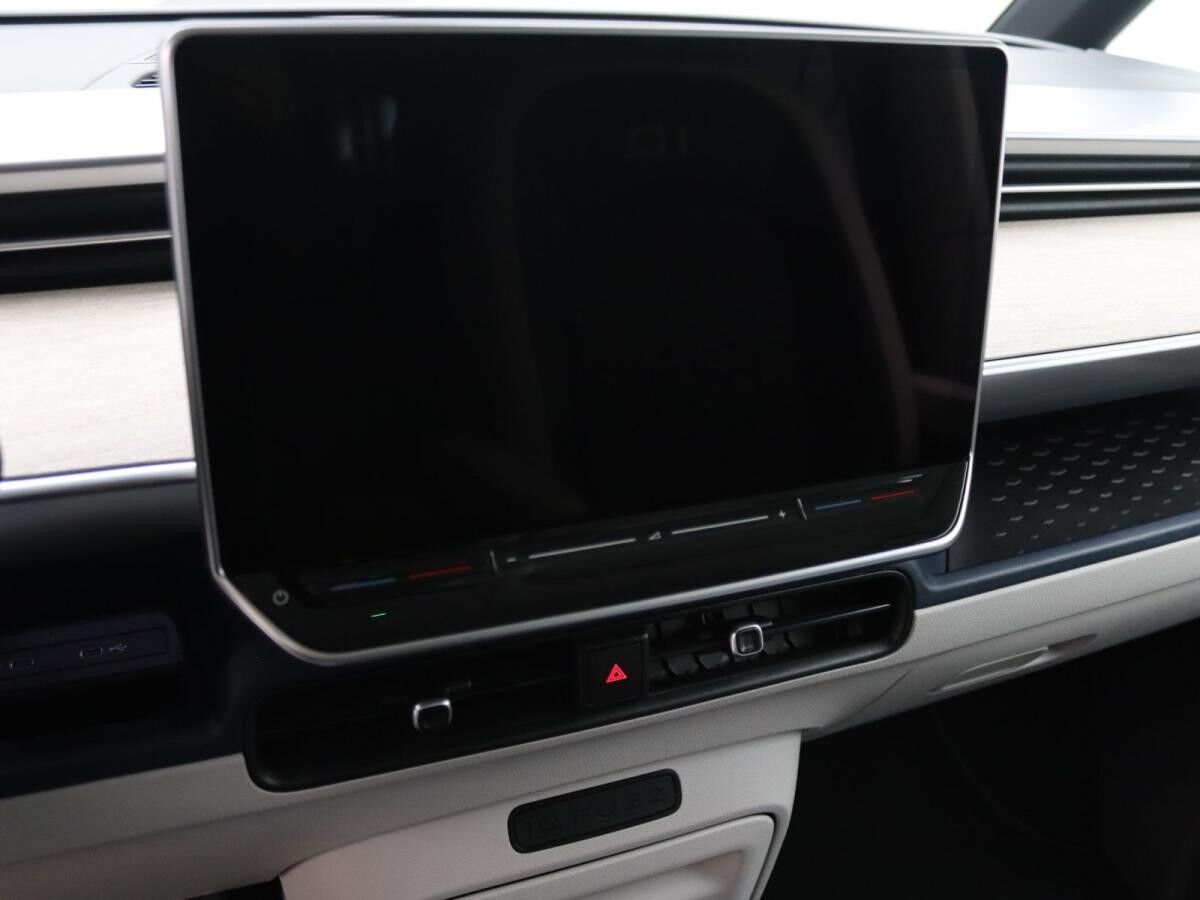 Volkswagen ID.Buzz Pro / Massage, Navi, Matrix, 360°, AHK