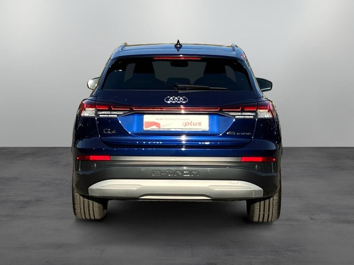 Audi Q4 e-tron advanced 45 / MMI-Navi plus, AHK, LED