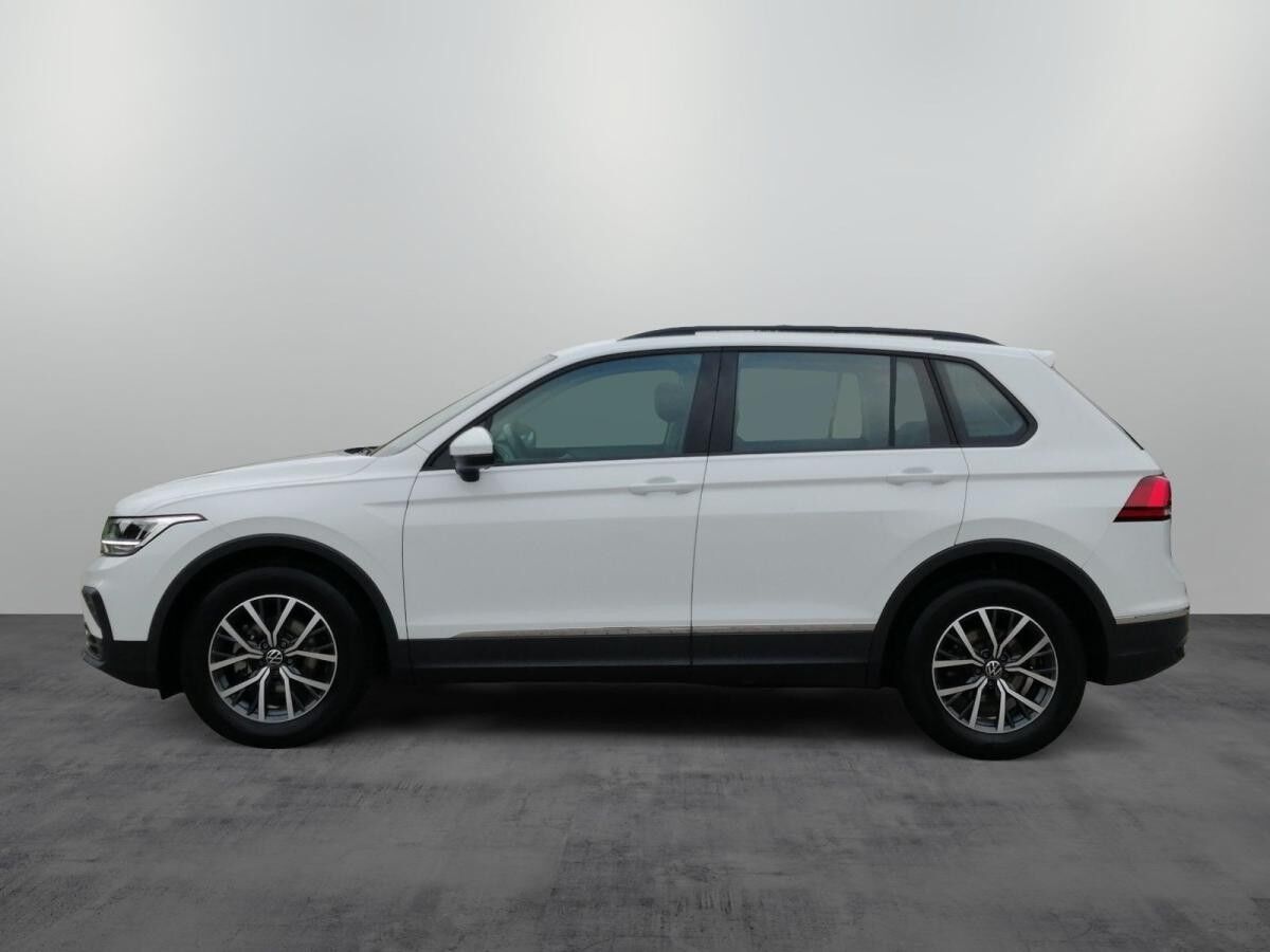 Volkswagen Tiguan Life 1.5 TSI DSG / Navi, LED, AHK, ACC