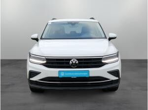 Volkswagen Tiguan Life 1.5 TSI DSG / Navi, LED, AHK, ACC
