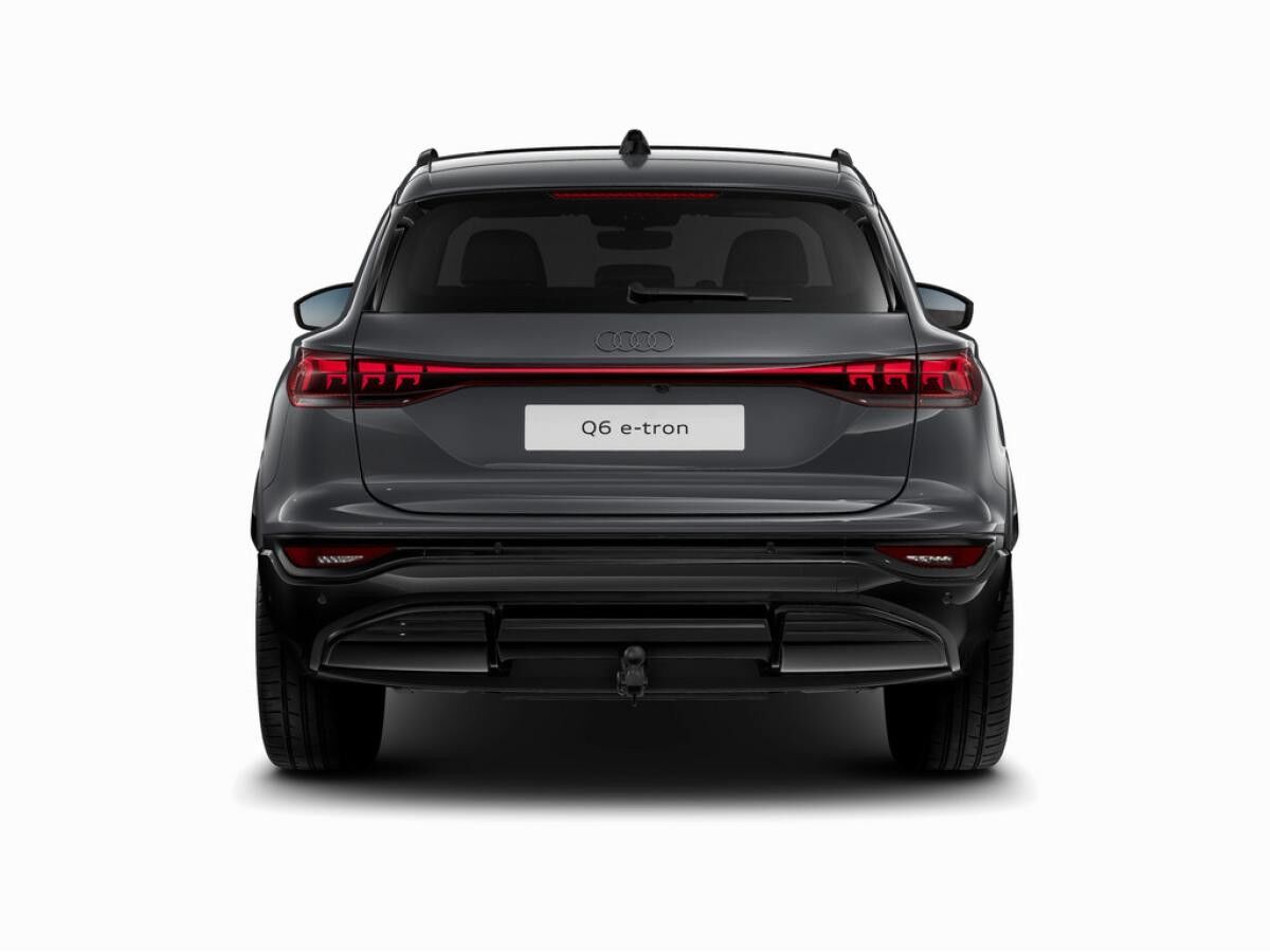 Audi Q6 e-tron performance edition one grey S line
