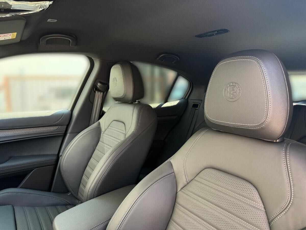 Alfa Romeo Stelvio Quadrifolgio 520PS | Gewerblich | Sofort Verfügbar