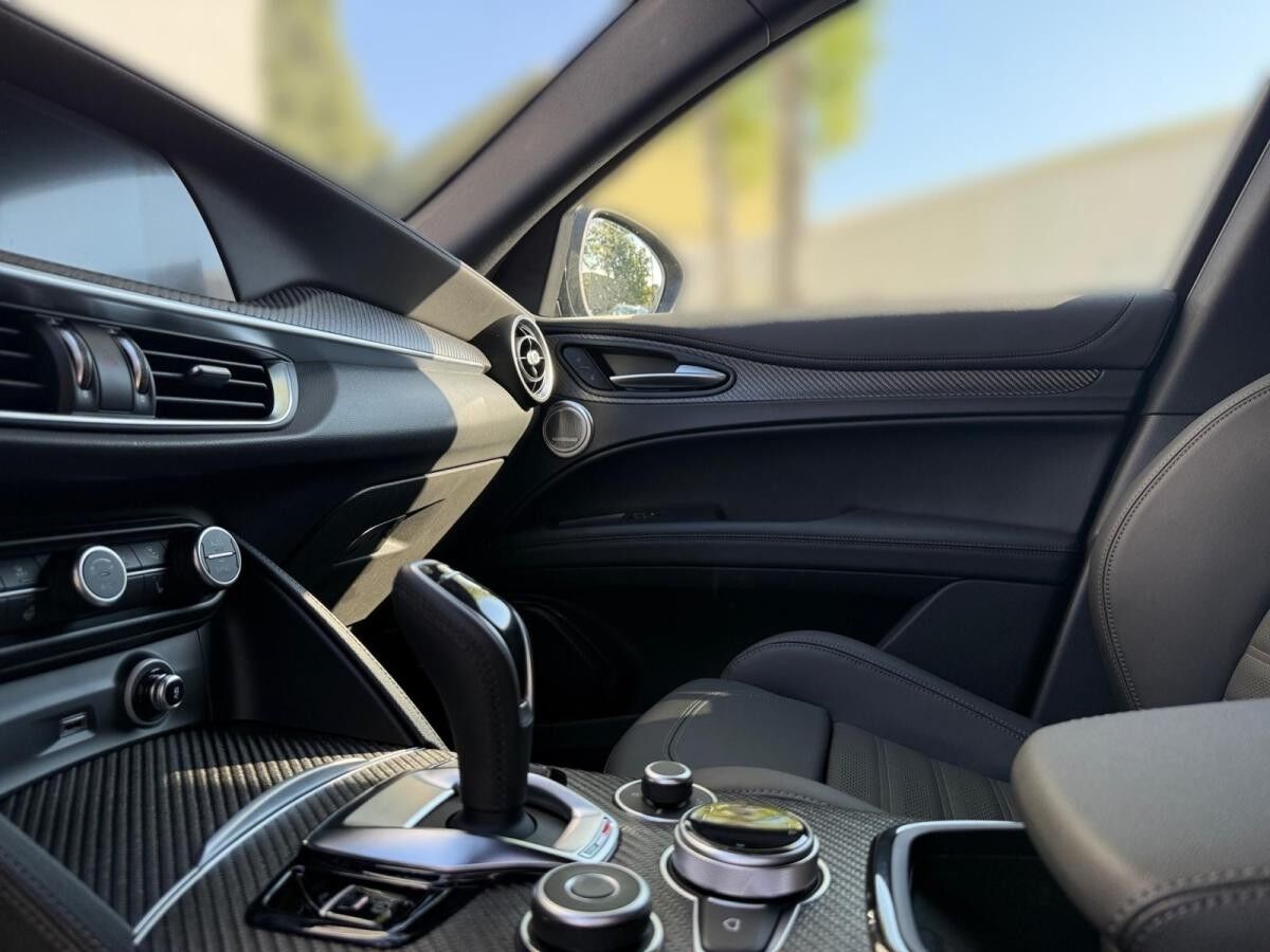 Alfa Romeo Stelvio Quadrifolgio 520PS | Gewerblich | Sofort Verfügbar