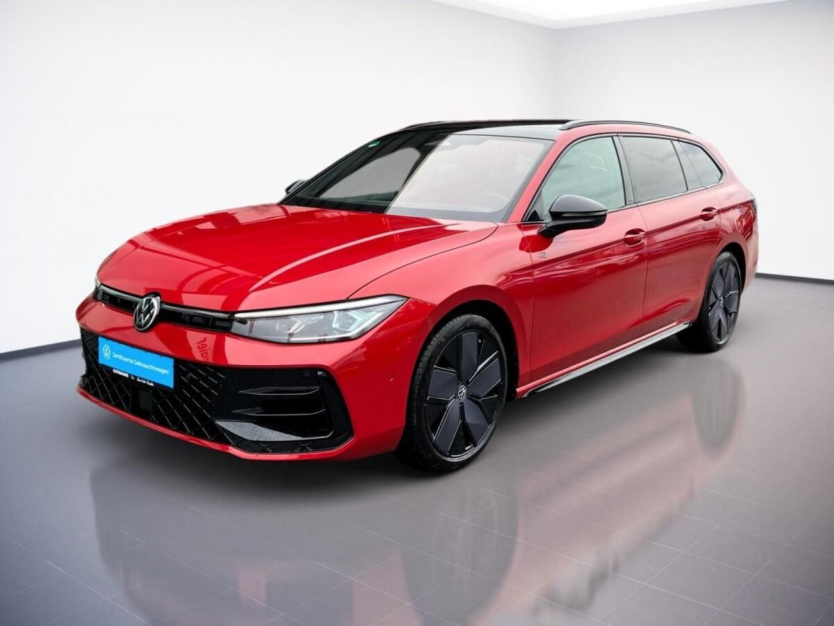 Volkswagen Passat Variant R-LINE 2.0TSI DSG 4M NP.81T ACC.5J-G.AHK.STHZG.HARMAN.KAMERA.NAVI