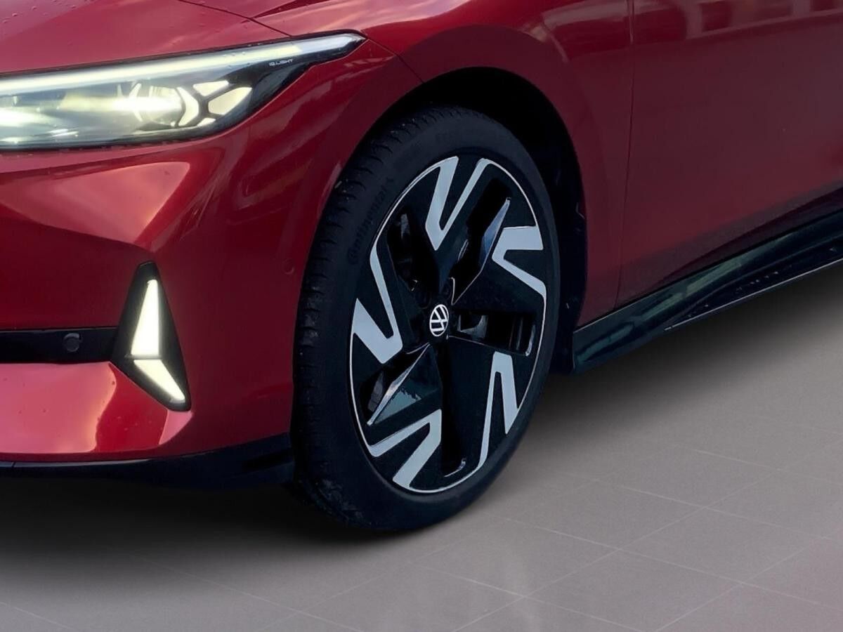 Volkswagen ID.7 Tourer GTX NP.78T ACC.5J-G.WÄRMEPUMPE.AHK.AREA-VIEW.NAVI.HUD.PANO.LKRD-HZG