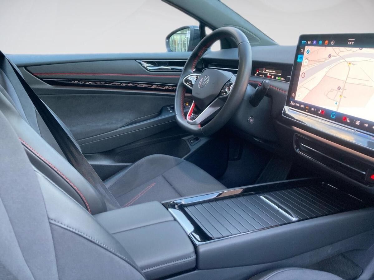 Volkswagen ID.7 Tourer GTX NP.78T ACC.5J-G.WÄRMEPUMPE.AHK.AREA-VIEW.NAVI.HUD.PANO.LKRD-HZG