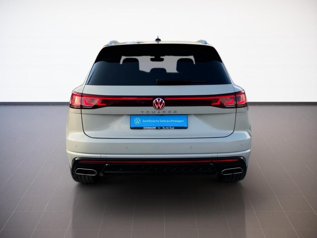Volkswagen Touareg R-LINE 3.0TSI NP.115T ACC.5J-G.AHK.STHZG.DYNAMIC.AREA-VIEW.NAVI.LUFT