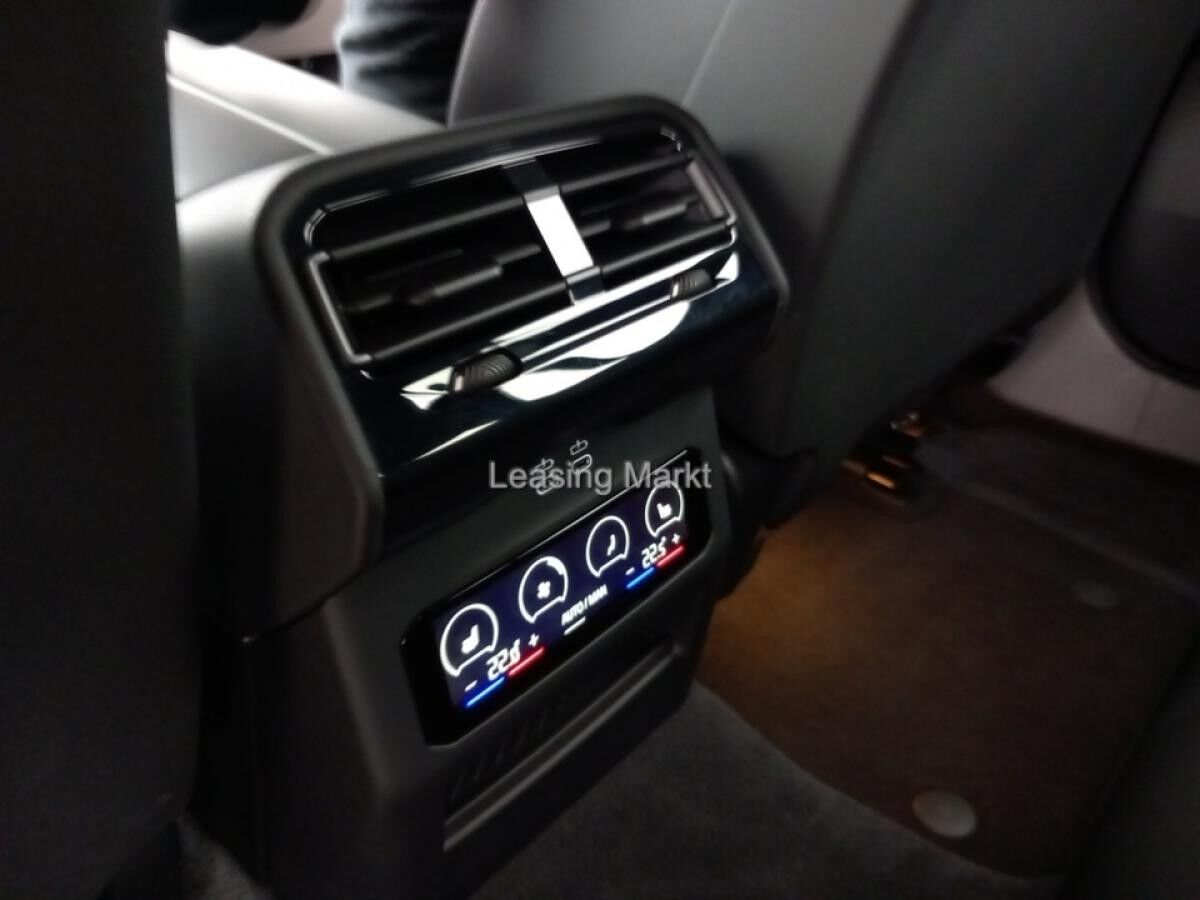 BMW 520 i Touring M Sport / NP=77.280,- / AHK/ Standh