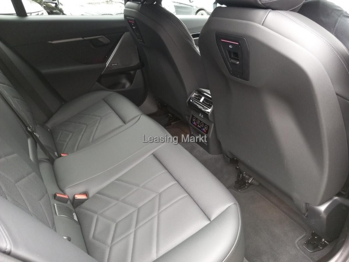 BMW 520 i Touring M Sport / NP=77.280,- / AHK/ Standh