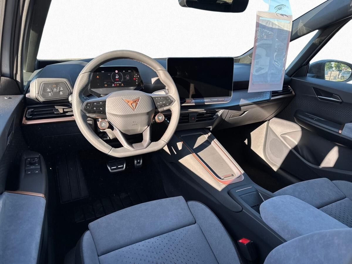 Cupra Born Edition Dynamic GJR|Pilot L