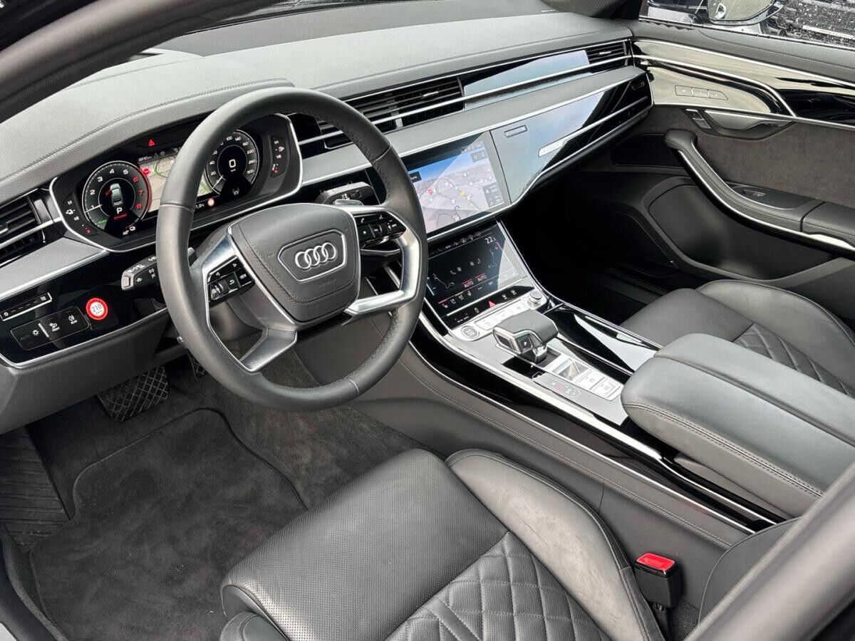 Audi A8 60 TFSI e quattro Matrix Pano B&O Leder