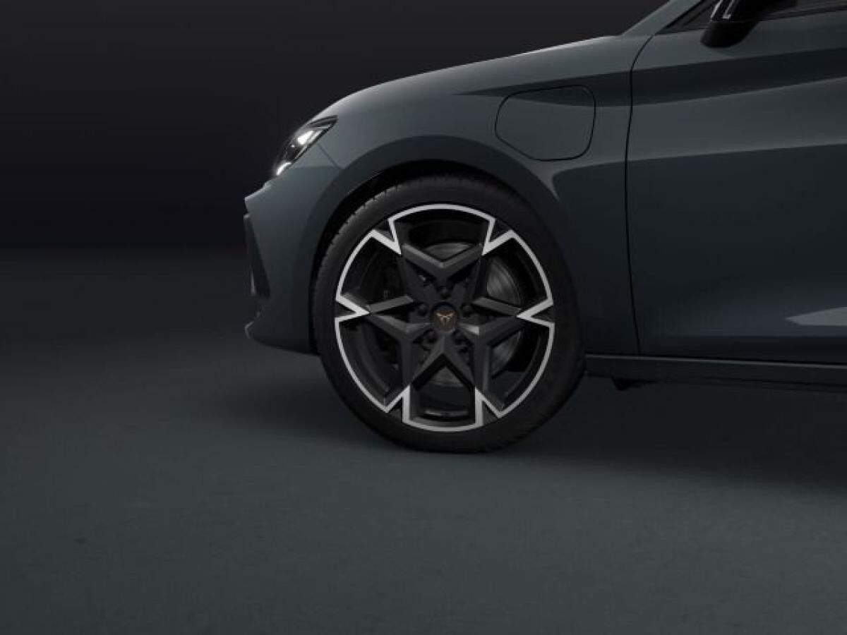 Cupra Leon 1.5 e-Hybrid VZ *FREI KONFIGURIERBAR*