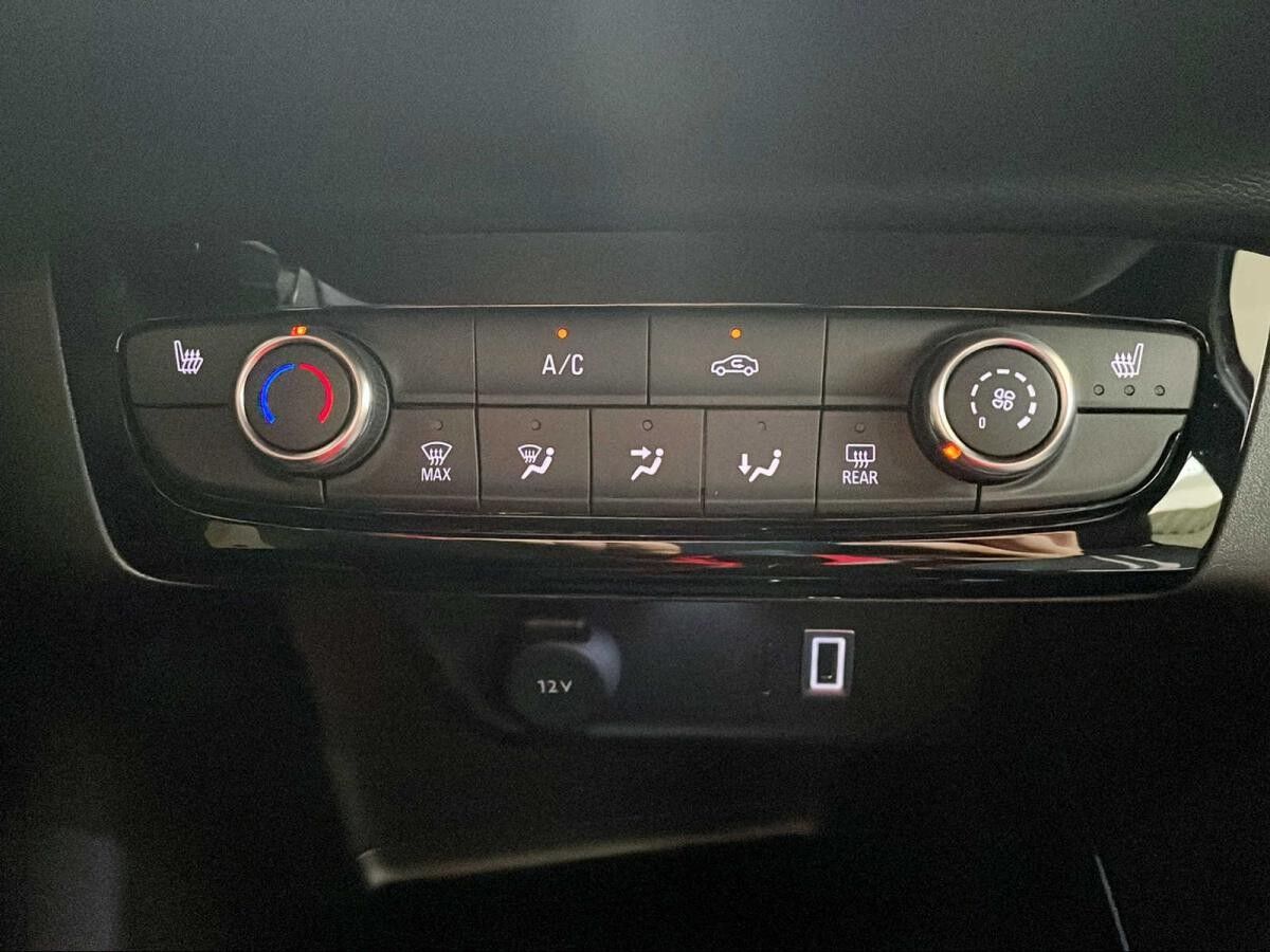 Opel Corsa YES inkl. Allwetterreifen, CarPay / AndroidAuto