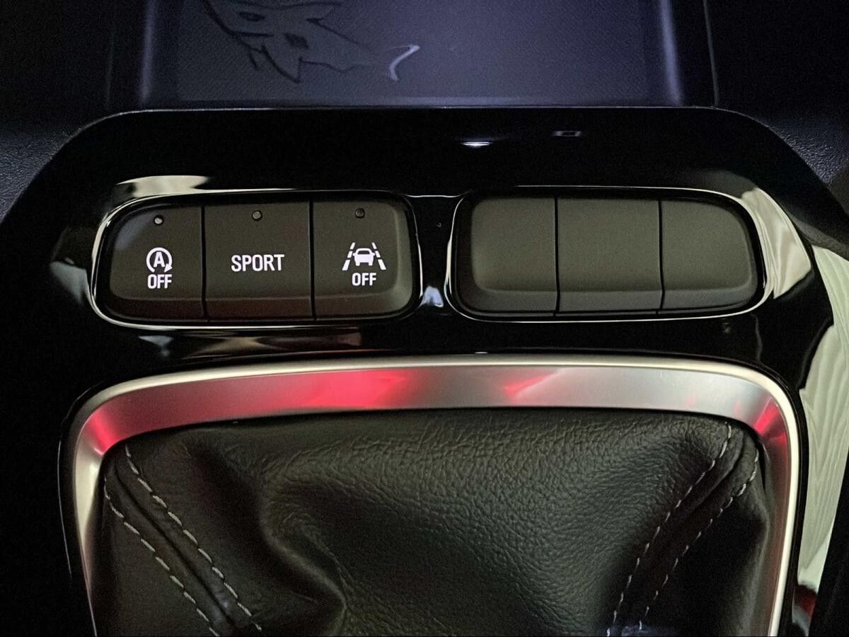 Opel Corsa YES inkl. Allwetterreifen, CarPay / AndroidAuto