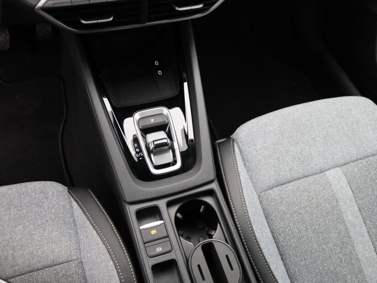 Skoda Octavia Combi Selection 2.0 TDI DSG/ Matrix, ACC