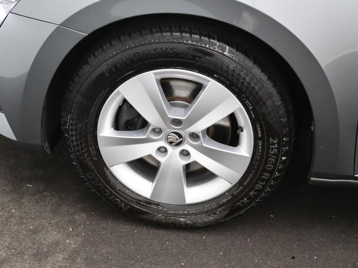 Skoda Superb Combi Ambition 2.0 TDI DSG/ LED, ACC, SHZ