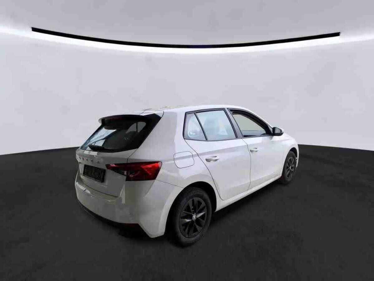 Skoda Fabia Ambition 1.0 TSI / LED, Tempomat, RFK, SHZ