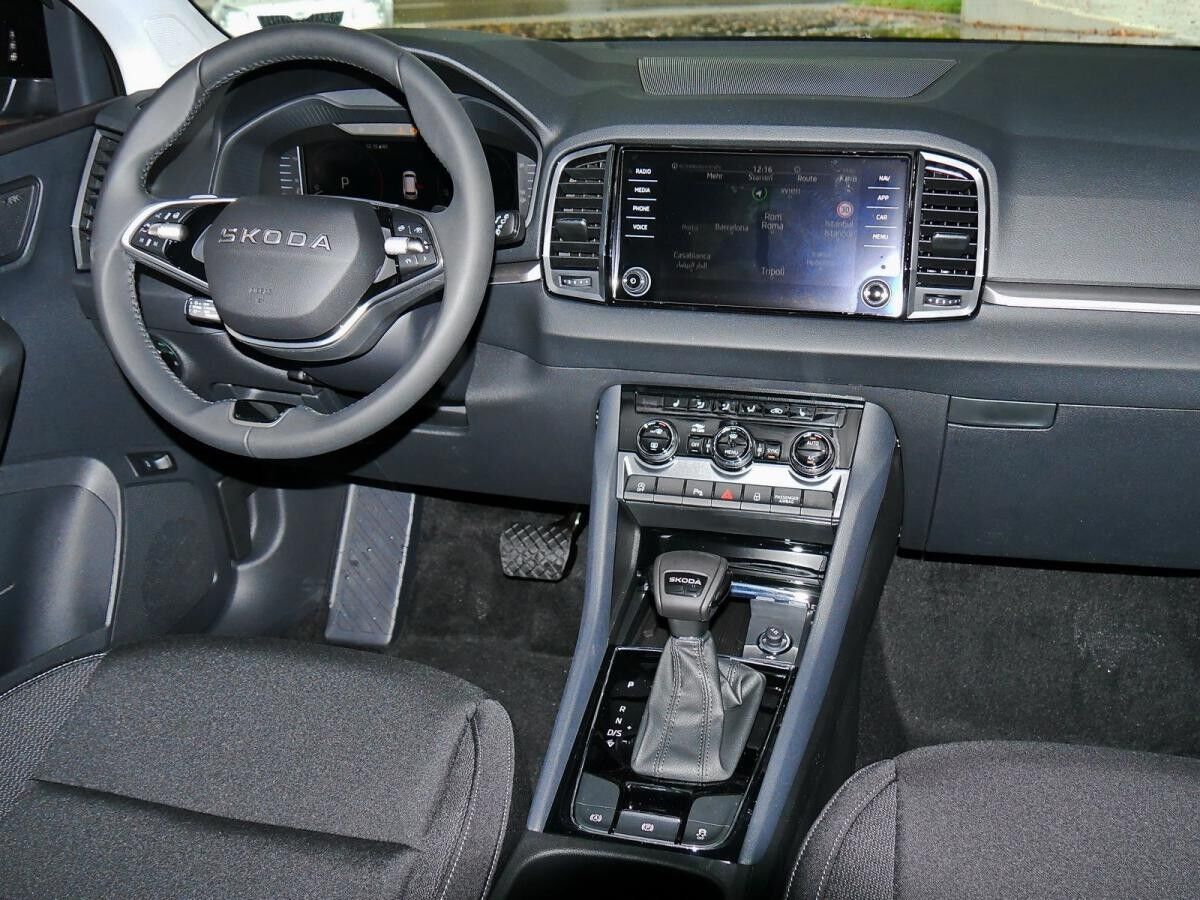 Skoda Karoq "Selection" 1.5TSI 150PS DSG *SOFORT VERFÜGBAR*