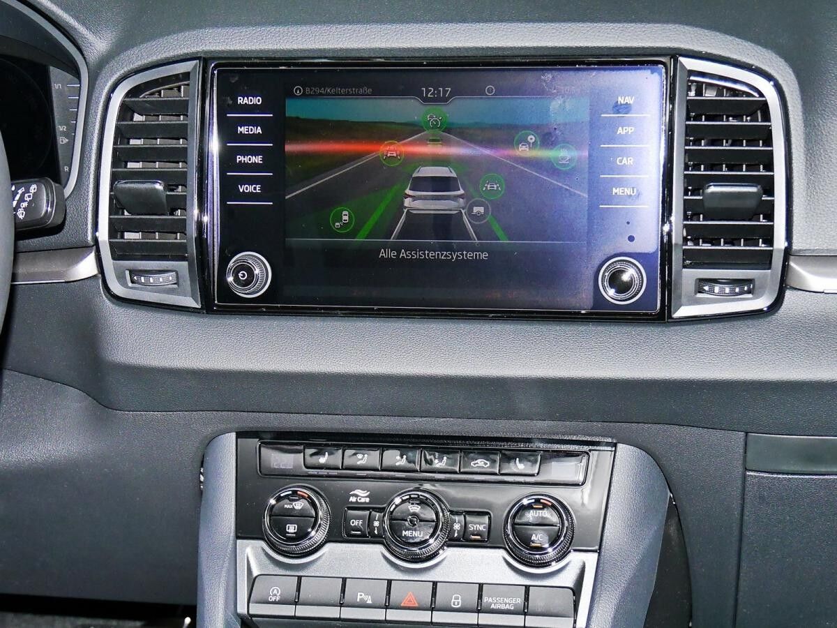 Skoda Karoq "Selection" 1.5TSI 150PS DSG *SOFORT VERFÜGBAR*