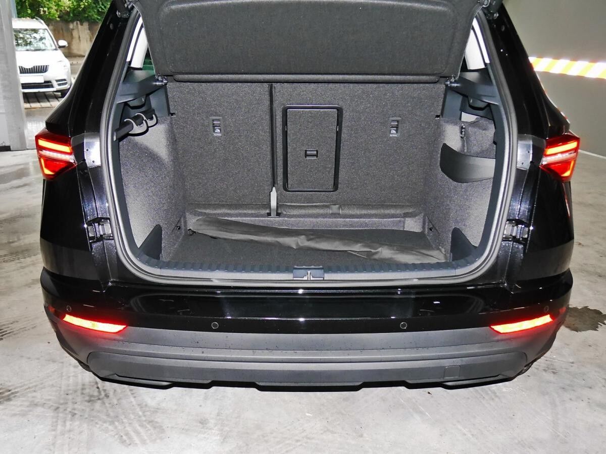 Skoda Karoq "Selection" 1.5TSI 150PS DSG *SOFORT VERFÜGBAR*