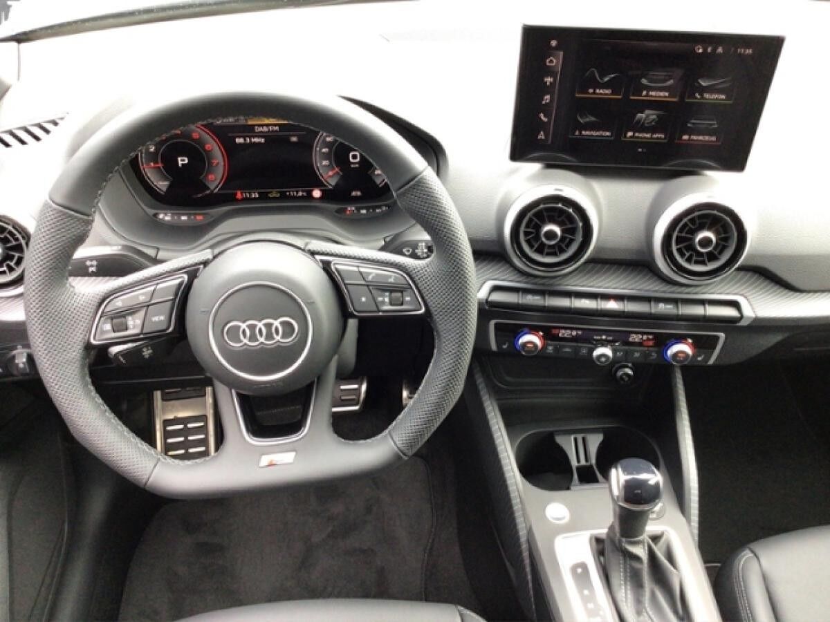 Audi Q2 S line 35 TFSI S tronic