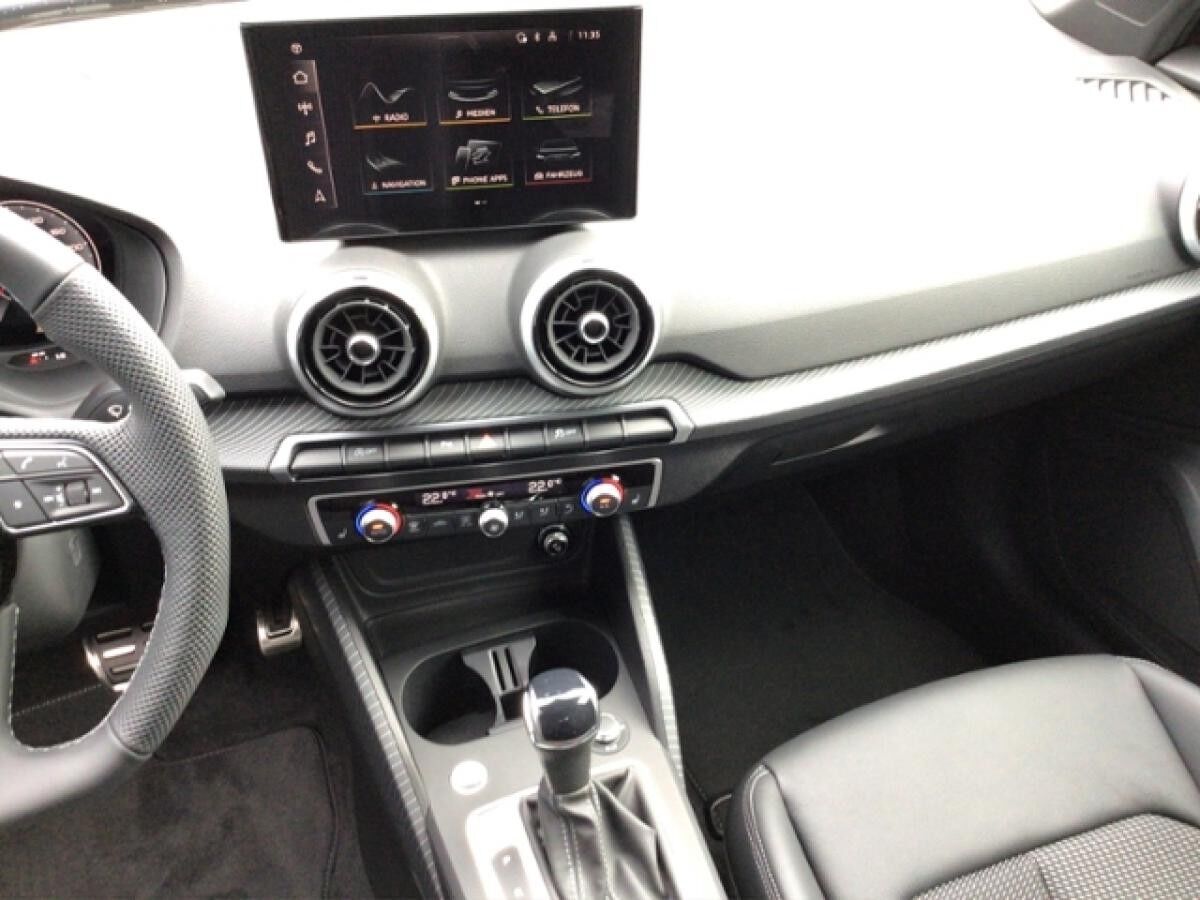 Audi Q2 S line 35 TFSI S tronic