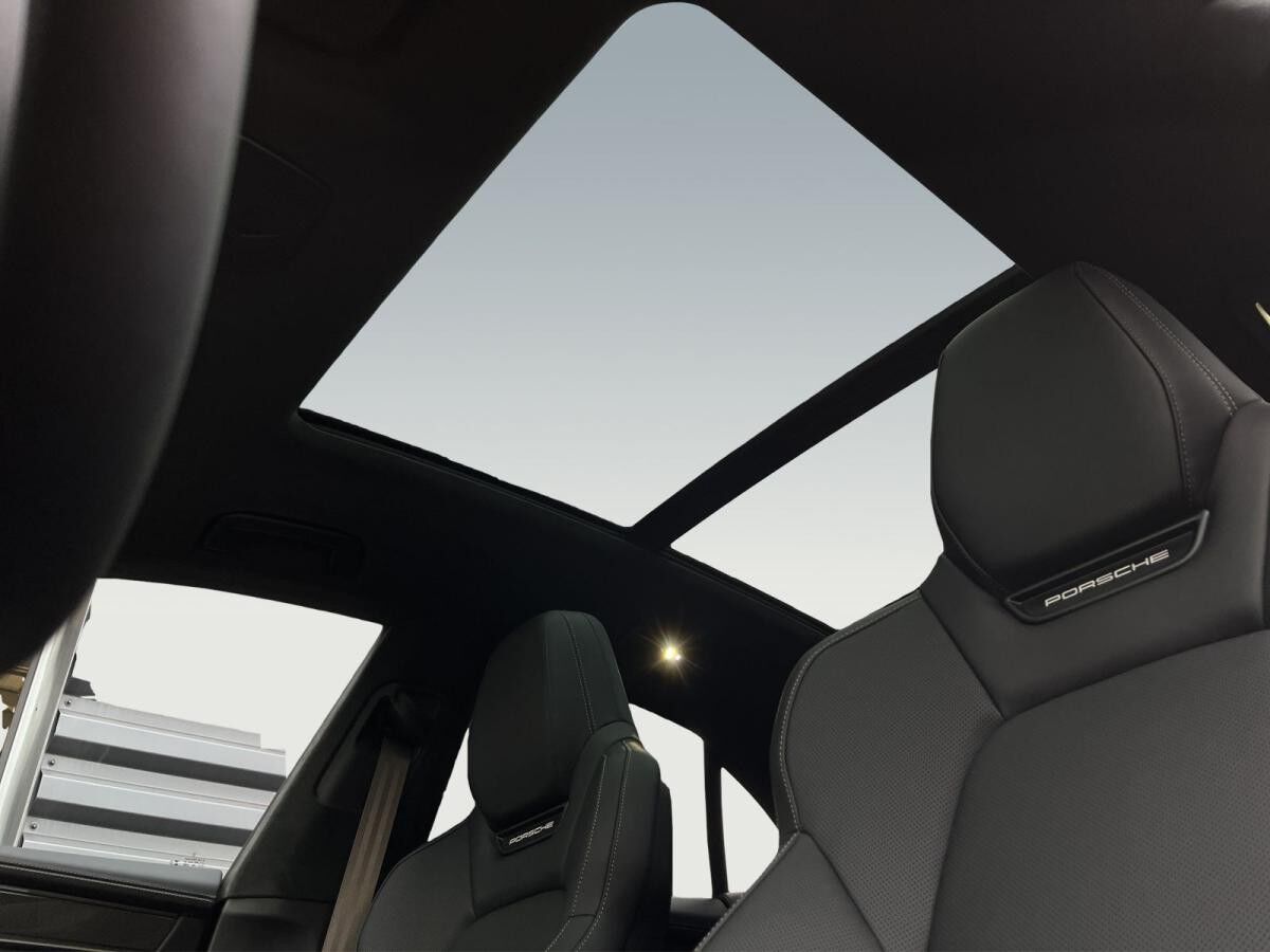 Porsche Macan Turbo Pano., Sport Chrono, Head-Up, Privacy, InnoDrive