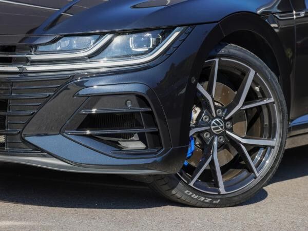 Volkswagen Arteon Shooting Brake 2.0TSI R +HUD+LEDER+PANO+