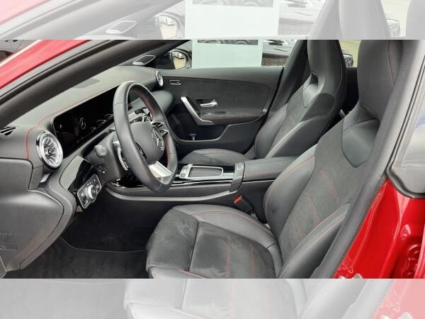 Mercedes-Benz CLA 200 CLA -Klasse Shooting Brake (BM 118)