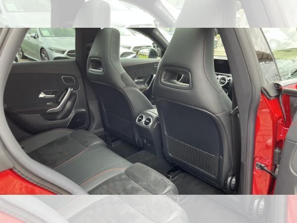 Mercedes-Benz CLA 200 CLA -Klasse Shooting Brake (BM 118)