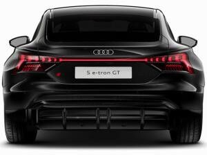 Audi e-tron GT S qu. Black/Facelift/Pano/Laser/HuD/ACC/360° Audi e-tron GT S qu. Black/Facelift/Pano/Laser/HuD/ACC/360°