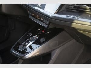 Audi Q4 e-tron 45 2xS line/Wärmepumpe/HuD/Pano/AHK/360°/ACC