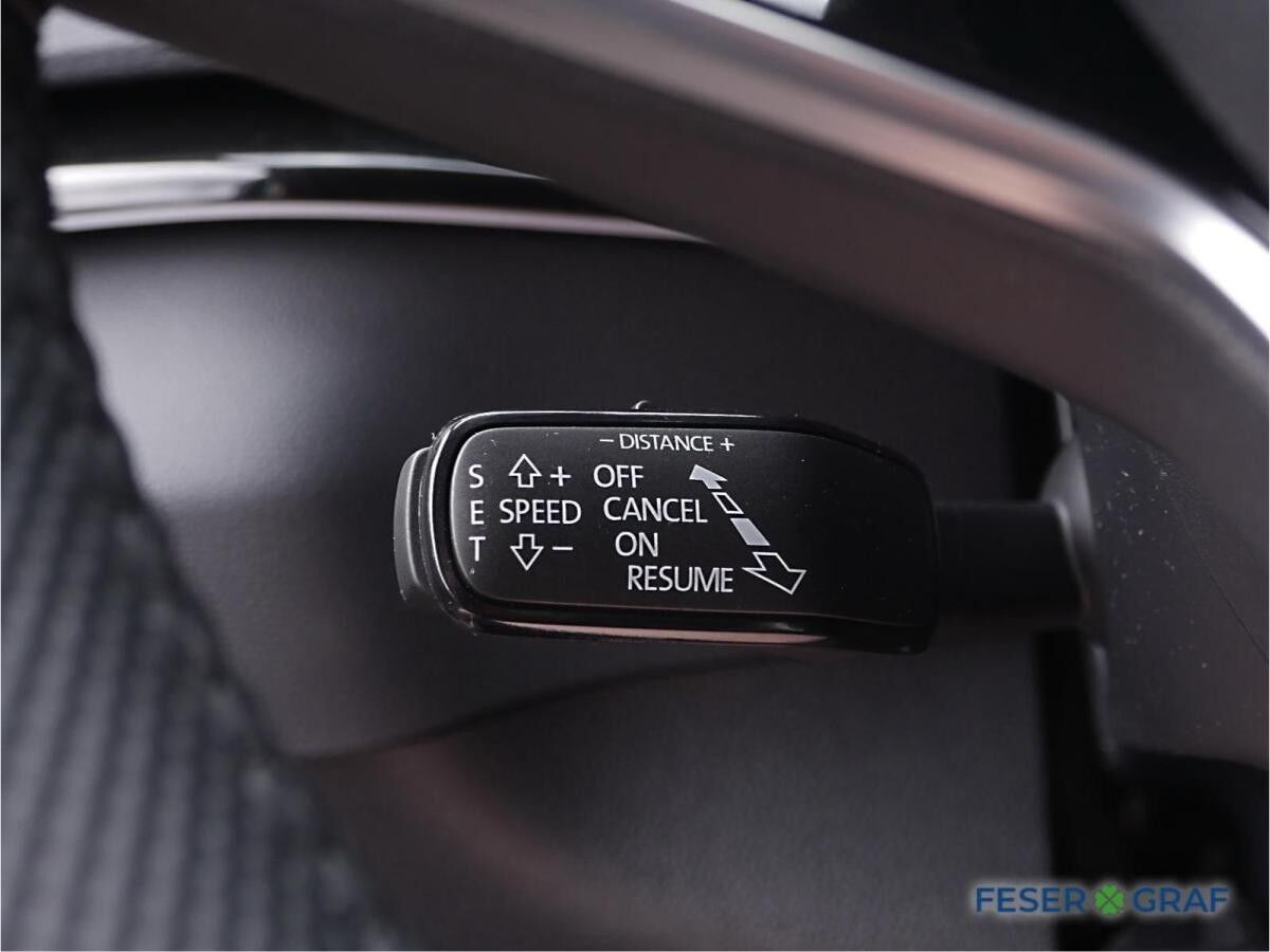 Skoda Karoq Sportline 1,5 TSI DSG, AHK,SHZ,NAVI