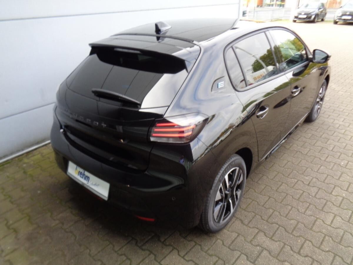 Peugeot 208 Elektromotor 156 Allure SH, OBC, PDC vo+hi