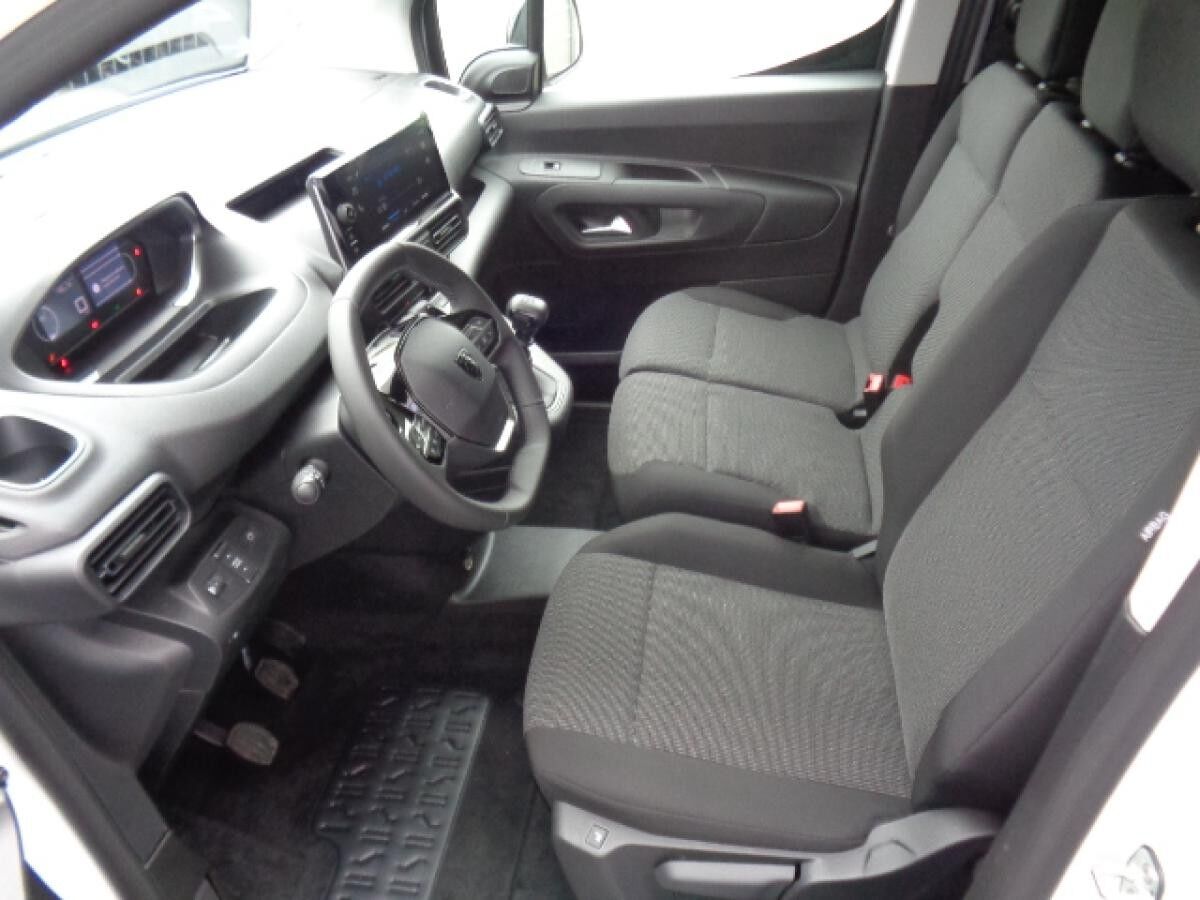 Peugeot Partner BlueHDi 100 L1 EHZ Laderaumverkl., M+S,