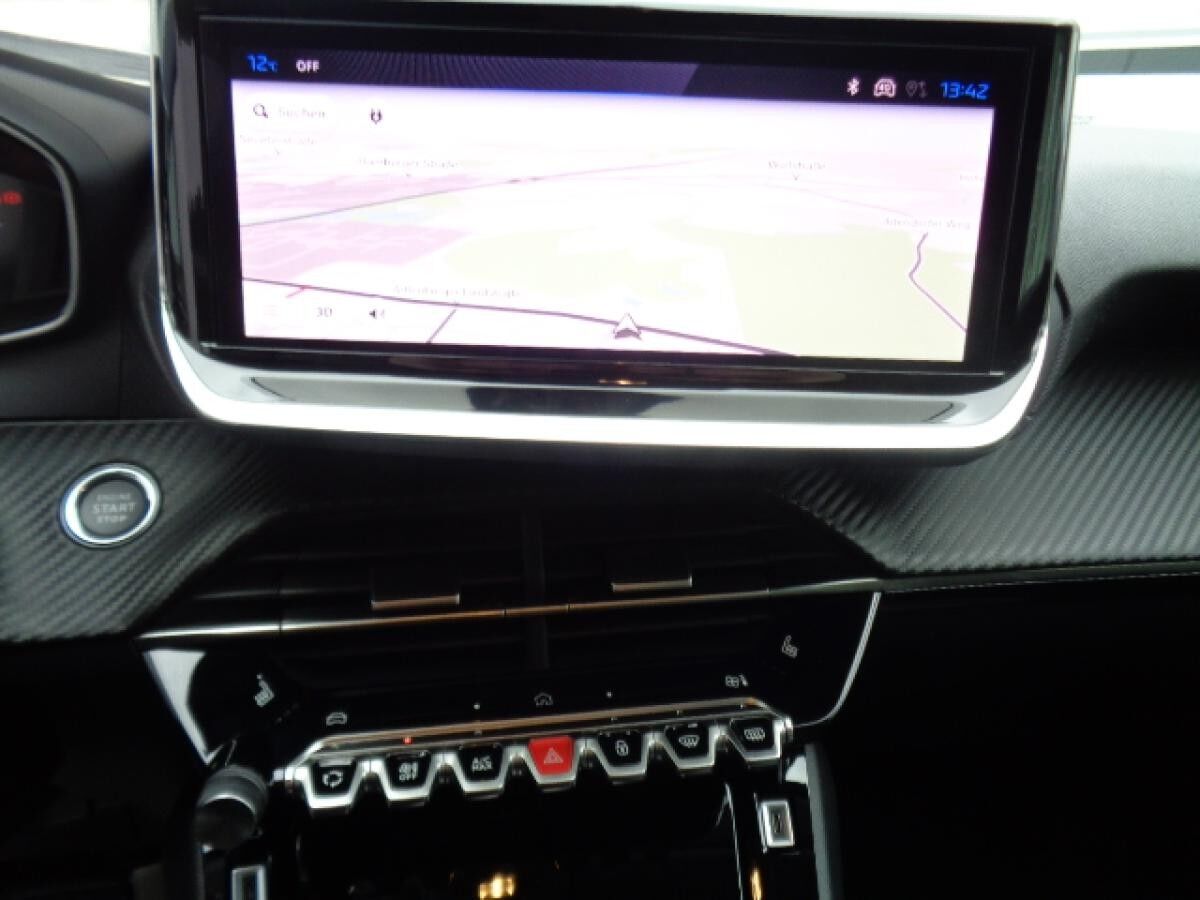 Peugeot 208 Elektromotor 156 Allure OBC, Navi, Sitzheizung