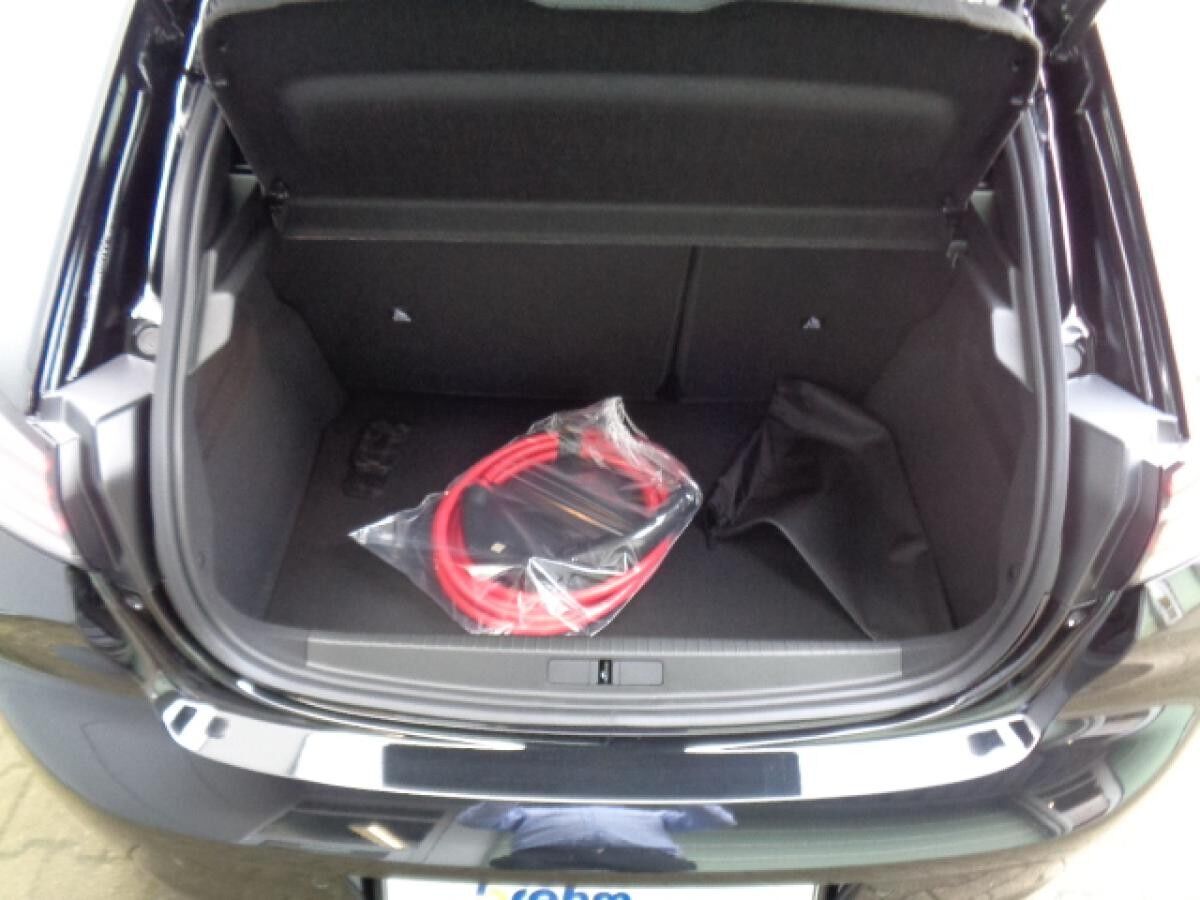 Peugeot 208 Elektromotor 156 Allure SH, OBC, PDC vo+hi