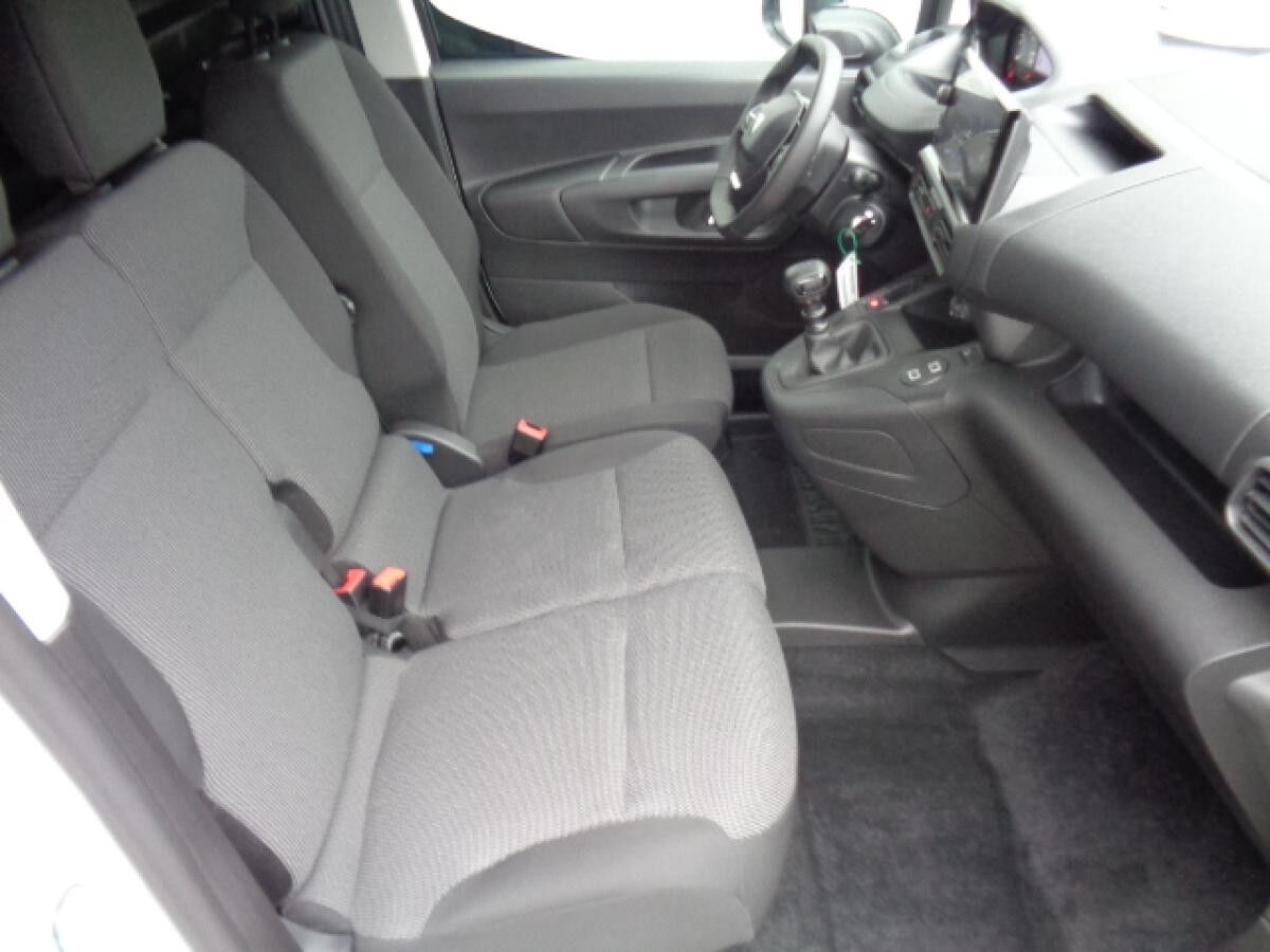Peugeot Partner BlueHDi 100 L1 EHZ Laderaumverkl., M+S,
