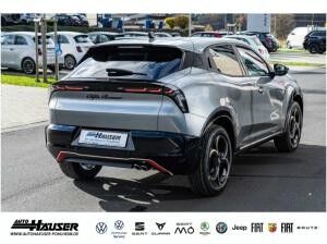 Alfa Romeo Junior Ibrida 1.2 VGT INTENSA ** PANO EL. HECKKL. NAVI KAMERA ACC MATRIX-LED PDC