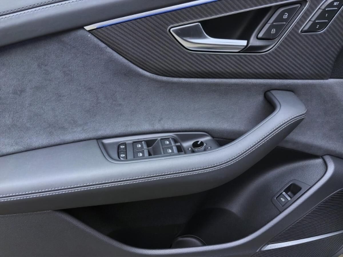 Audi Q8 SUV TDI quattro S line business ❗️ SOFORT VERFÜGBAR🚀