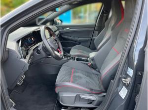Volkswagen Golf GTI Clubsport VIII 2.0 TSI DSG / Navi, LED+