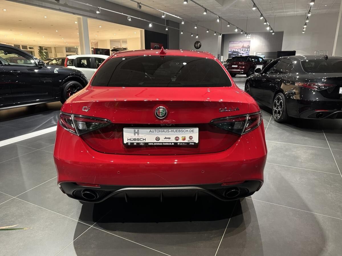 Alfa Romeo Giulia 2.0 Turbo Veloce