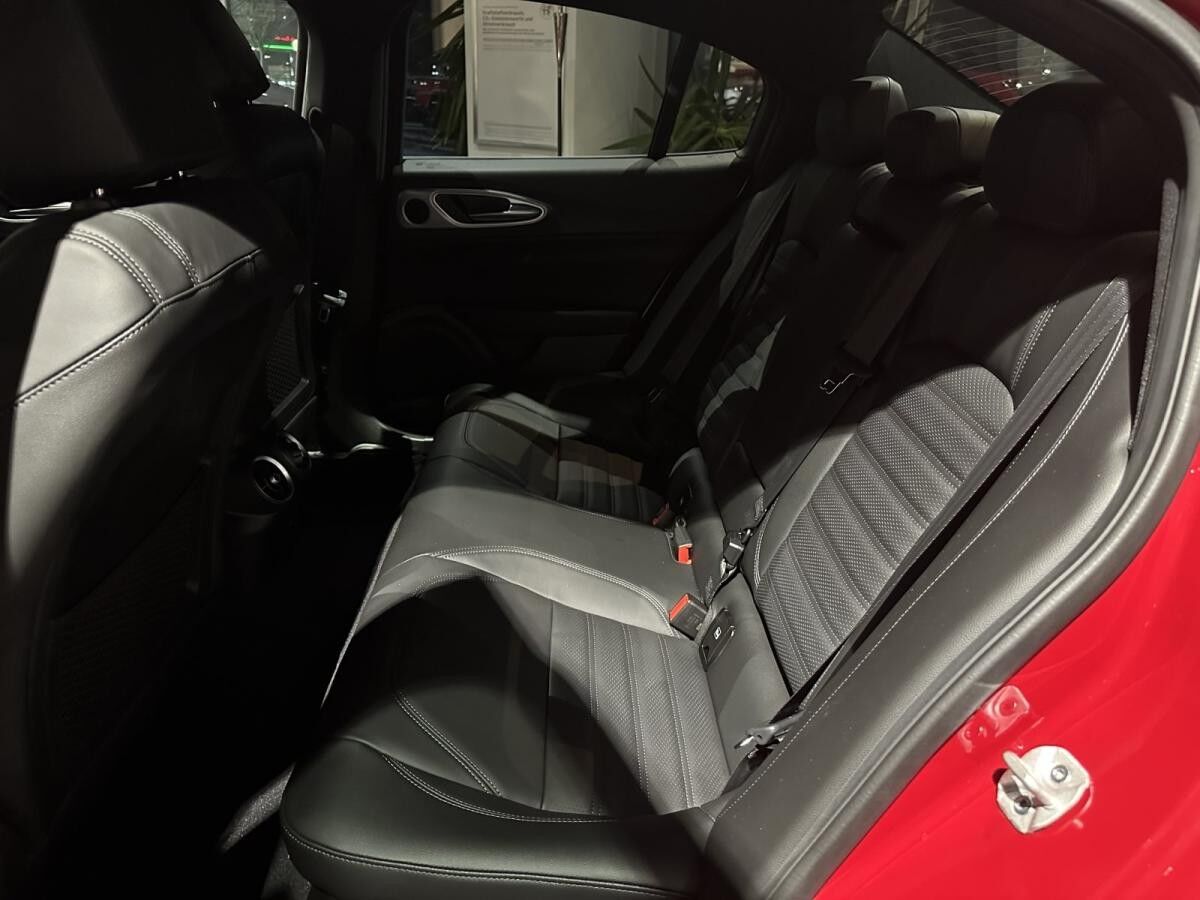 Alfa Romeo Giulia 2.0 Turbo Veloce