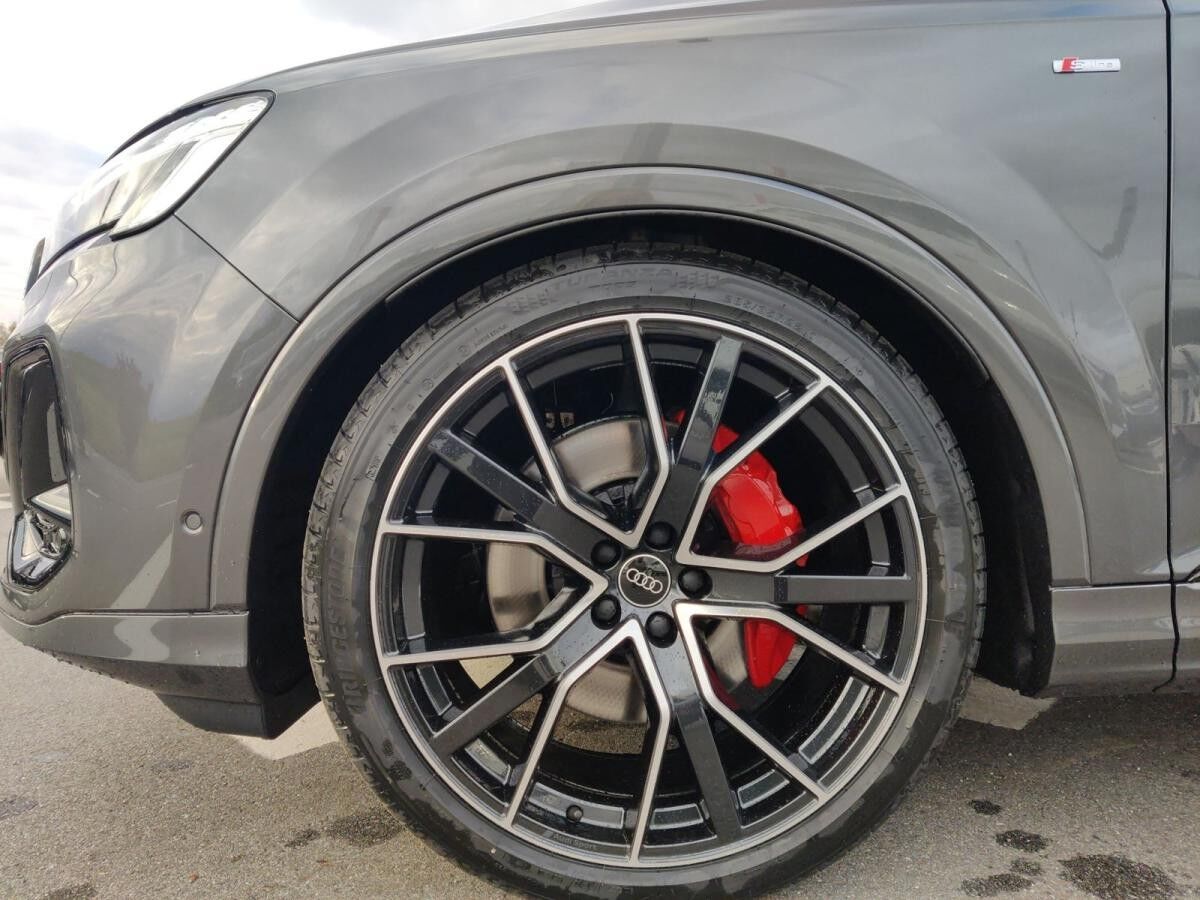 Audi Q7 S-Line business TDI quattro AHK AllrLenk Pano HuD b+O 7Sitze