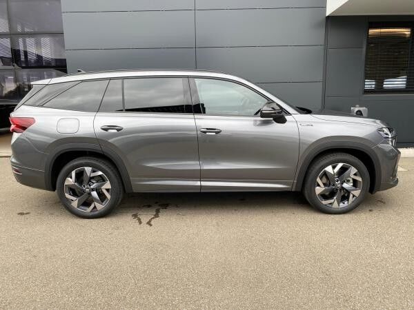 Skoda Kodiaq 2.0 TDI DSG 4x4 Sportline MATRIX AHK PANO