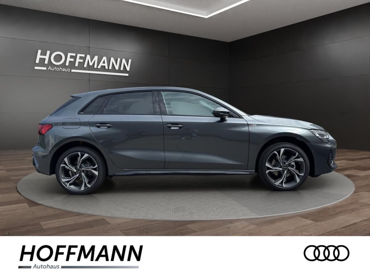 Audi A3 Sportback S line TFSI 110 kW S tronic / Navi plus, LED, ACC, Rückfahrkamera, Sportsitze