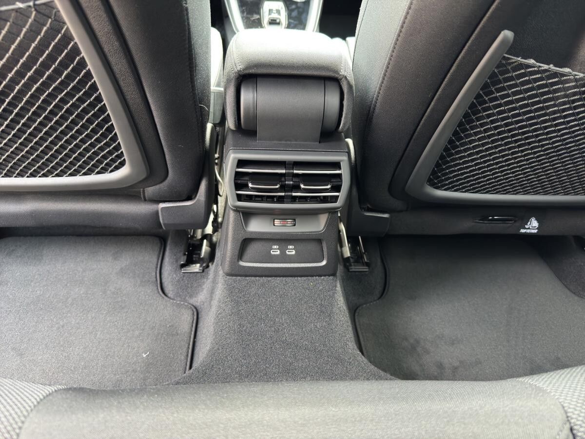 Audi A3 Sportback S line TFSI 110 kW S tronic / Navi plus, LED, ACC, Rückfahrkamera, Sportsitze