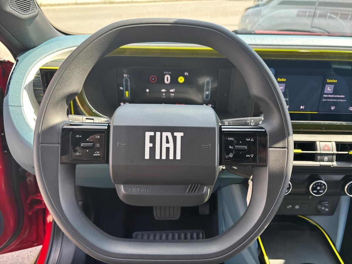 Fiat Grande Panda Elektro RED 44kWh 83kW (113 PS)